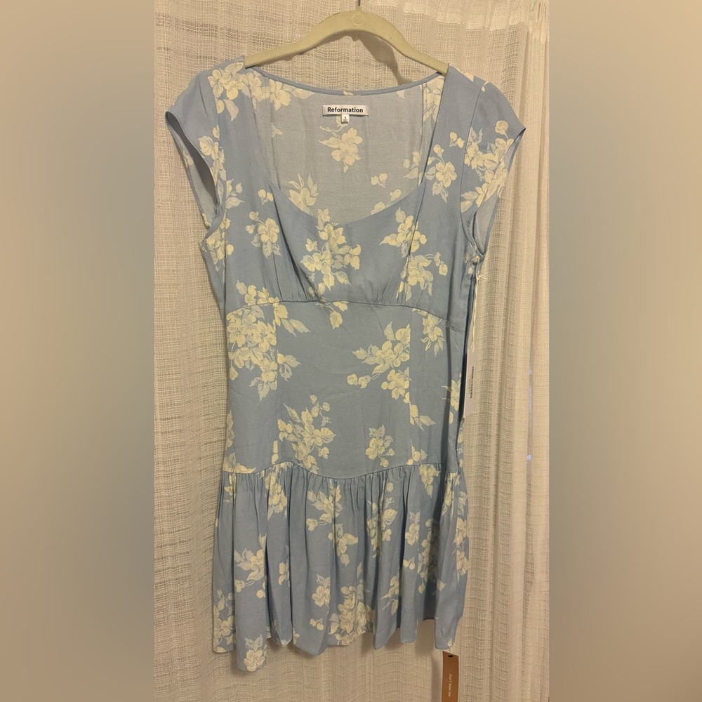Reformation Olencia Dress.  Size 4.   Brand new with tags.